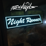 pegatina luz night runner