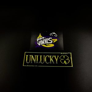 Pegatina UNLUCKY (N110)